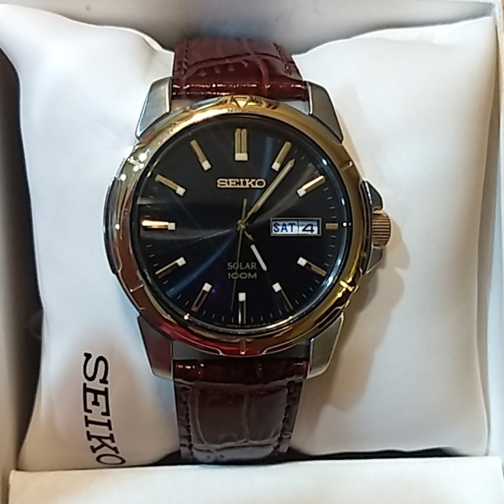 Men's SEIKO Two Tone solar watch